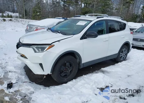 2017 Toyota Rav4 Le z USA, uszkodzony, nr VIN 2T3BFREV9HW567296